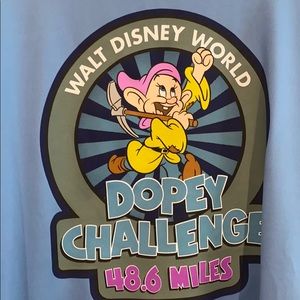 Run Disney dopey women’s medium